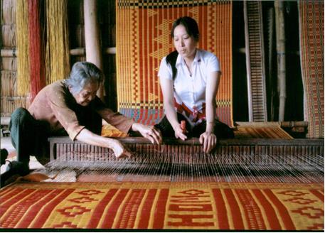 Làng dệt chiếu Hàm Tân