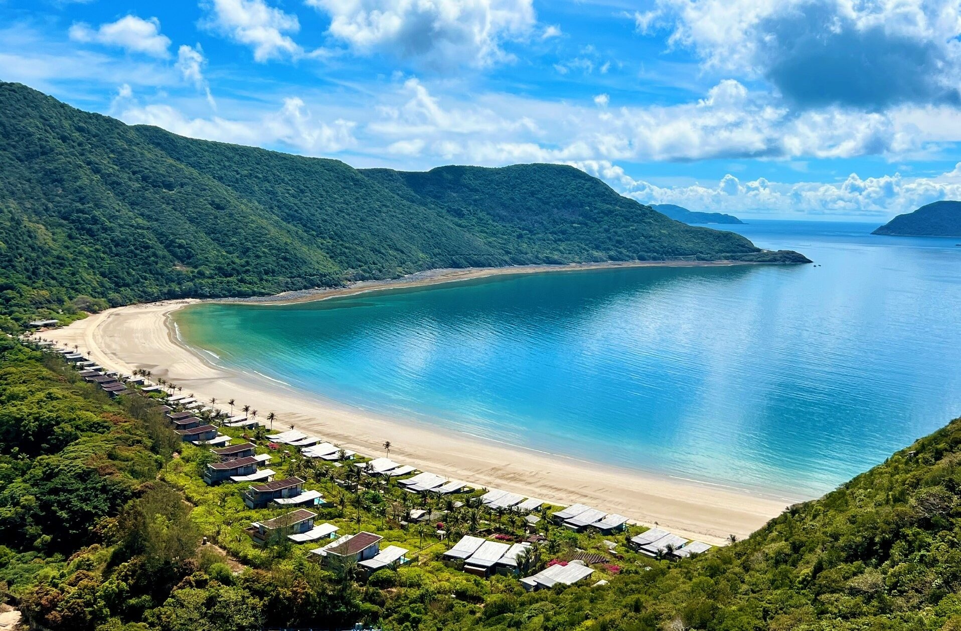 TOUR TRỌN GÓI 4N3D - HÀ NỘI – CẦN THƠ – SÓC TRĂNG - CÔN ĐẢO - Bay VietnamAirlines